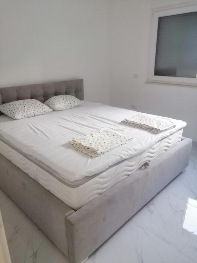 Bella Vista Near Dubrovnik Apartment Ivanica Bagian luar foto